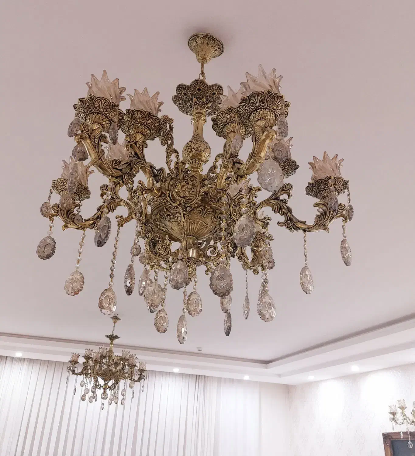 لوستر|لوستر و چراغ آویز|مشهد, کوه سنگی|دیوار