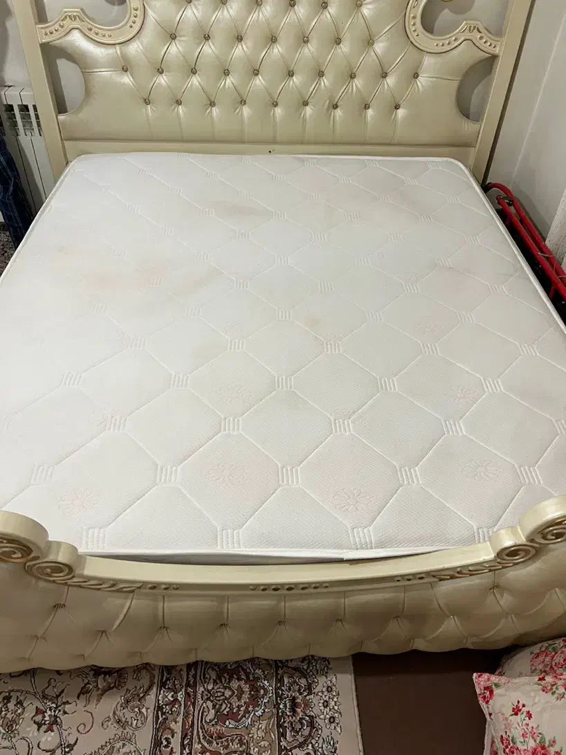 دو عدد تشک تخت خواب دو نفره|تشک تختخواب|بومهن, |دیوار