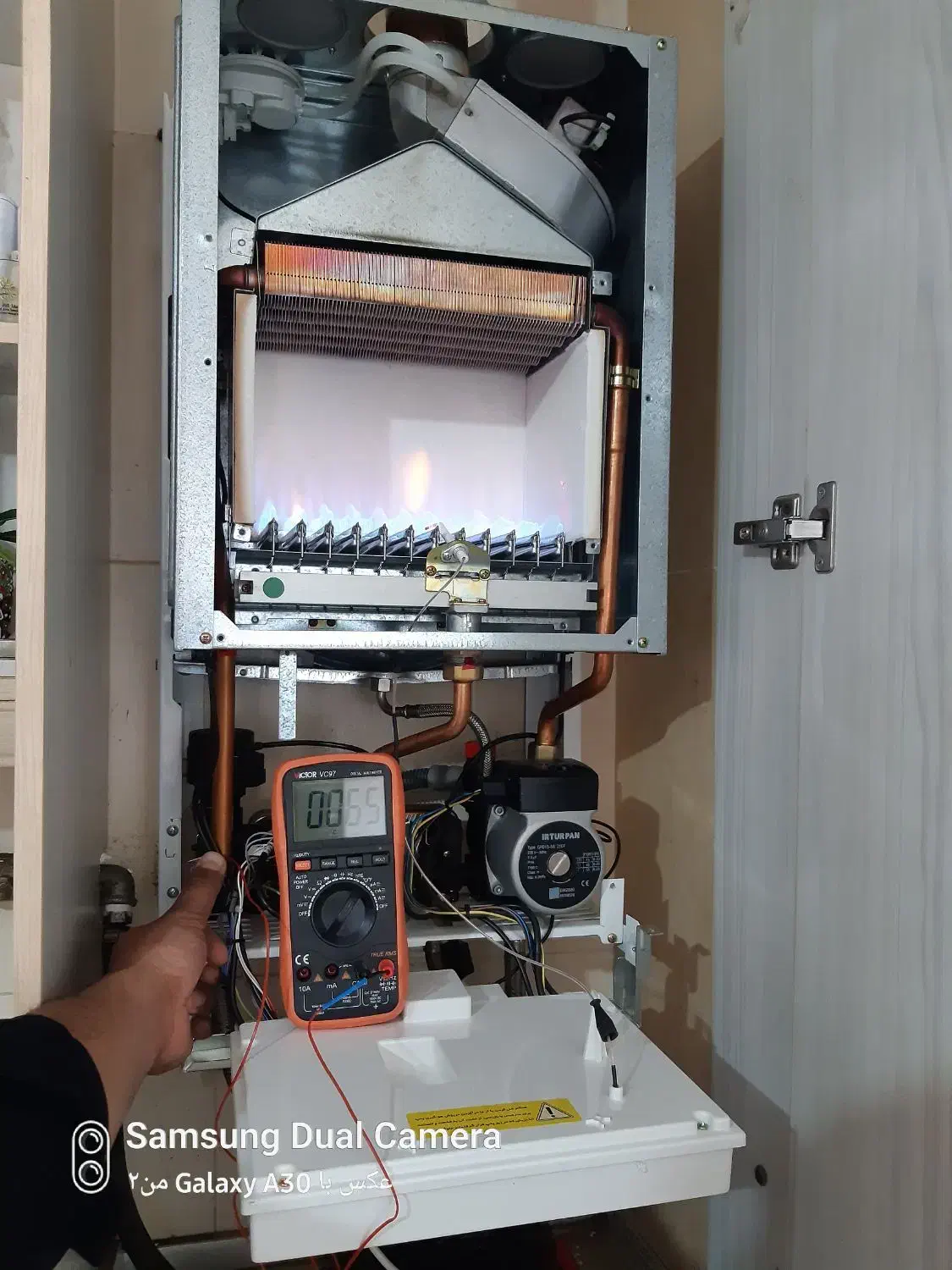 تعمیرات پکیج وابگرم کن وبخاری یخچال درمنزل مشتری|خدمات پیشه و مهارت|اسلامآباد غرب, |دیوار