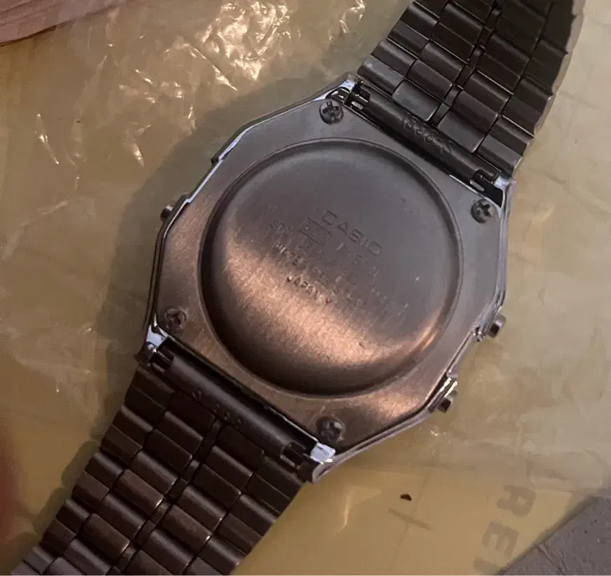 ساعت کاسیو اصل ژاپن قدیمی|ساعت|شهرکرد, |دیوار