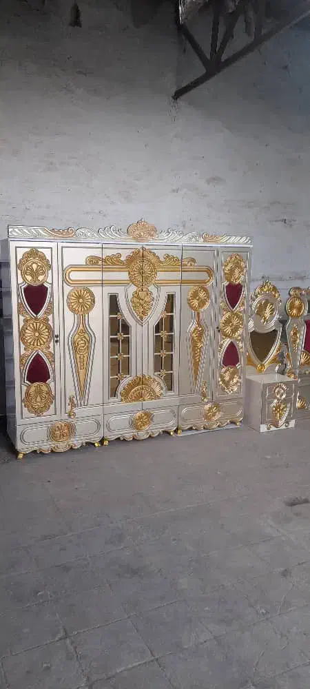 سرویس خواب تمام سلطنتی|تخت و سرویس خواب|سراوان, |دیوار