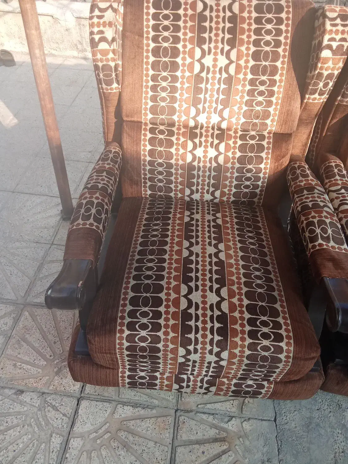 سه عدد مبل تک نفره|مبلمان خانگی و میز عسلی|ارومیه, |دیوار