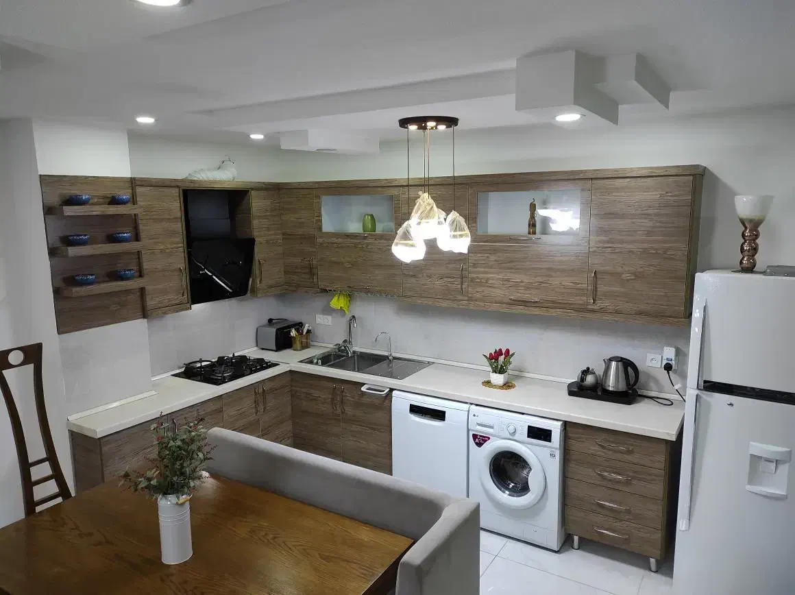 اجاره آپارتمان مبله روزانه و هفتگی در انقلاب|اجارهٔ کوتاهمدت آپارتمان و سوئیت|تهران, توحید|دیوار