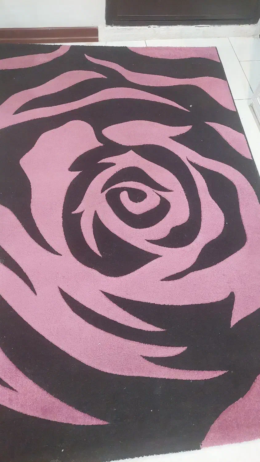 فرش مشکی بنفش|فرش|کرج, گلشهر|دیوار