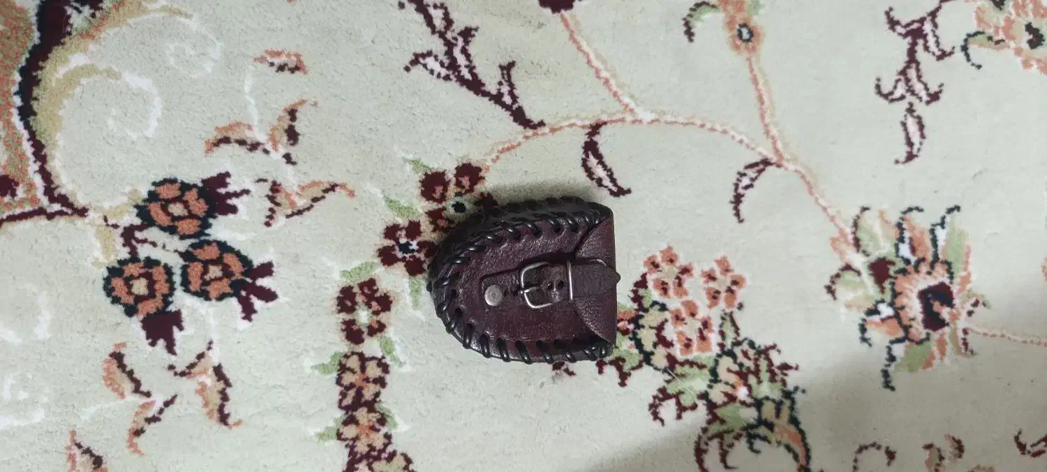 کیف و کفش|کیف، کفش، کمربند|گلبهار, شهر جدید گلبهار|دیوار