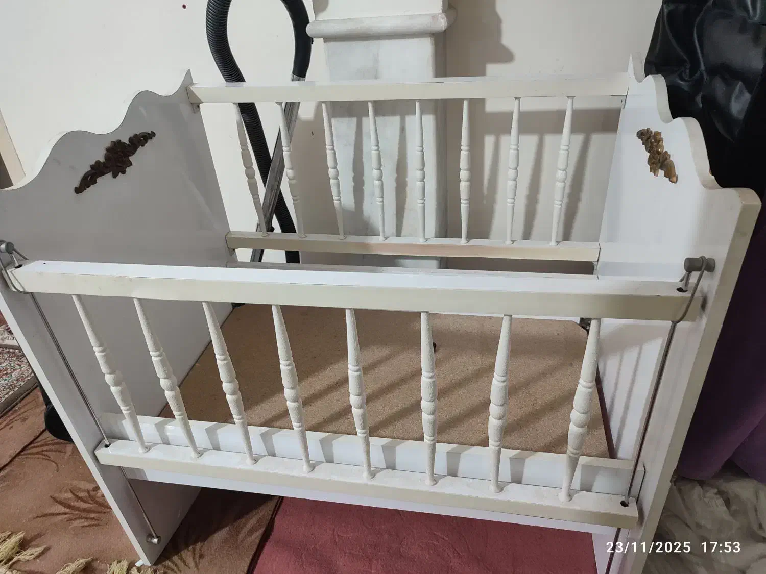 گهواره کودک|تخت و صندلی بچه|تبریز, |دیوار