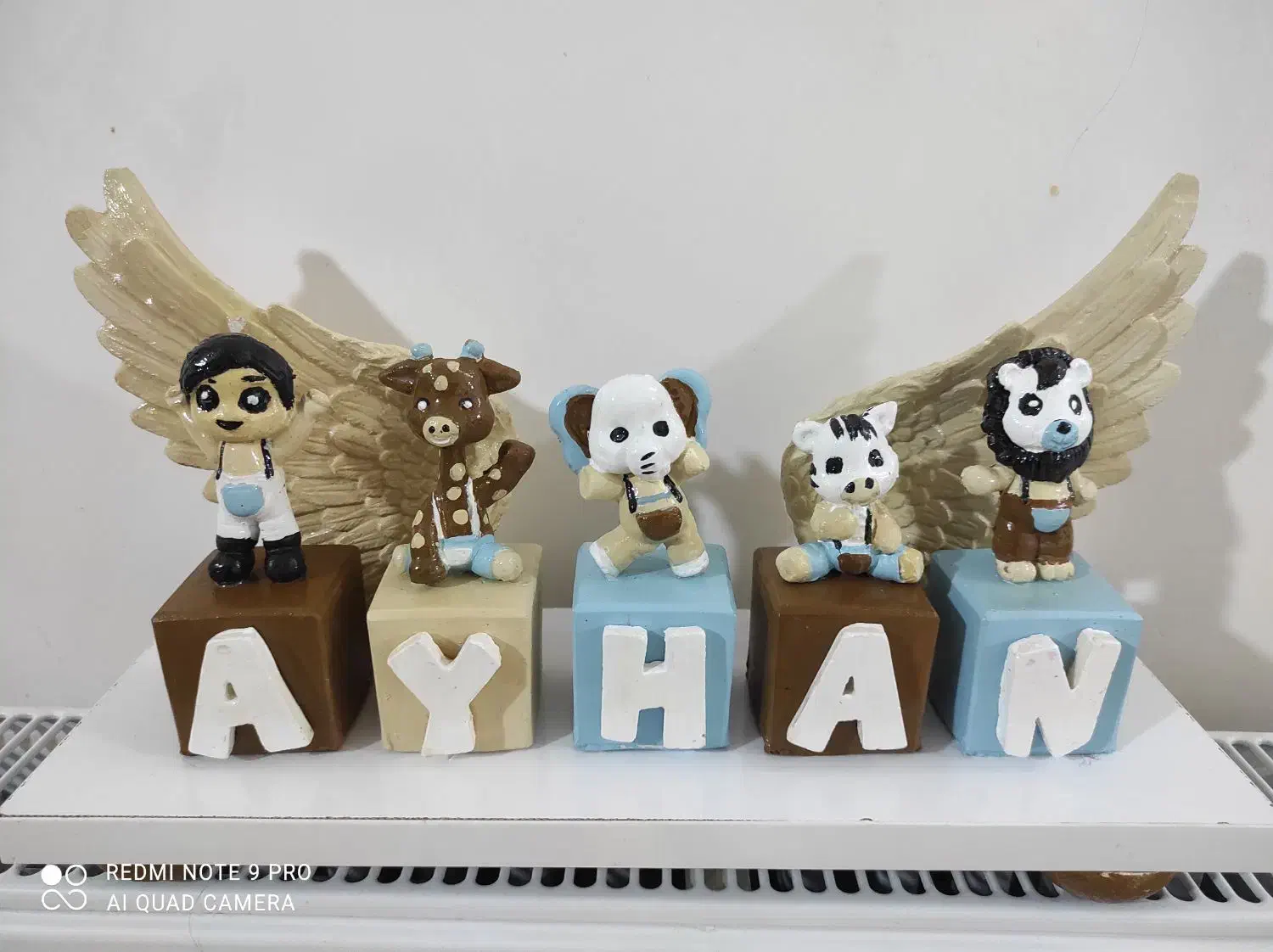 استند اسم|اسباب و اثاث بچه|بروجرد, |دیوار