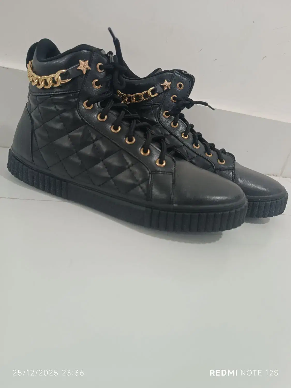 کفش|کیف، کفش، کمربند|مشهد, تبادکان|دیوار