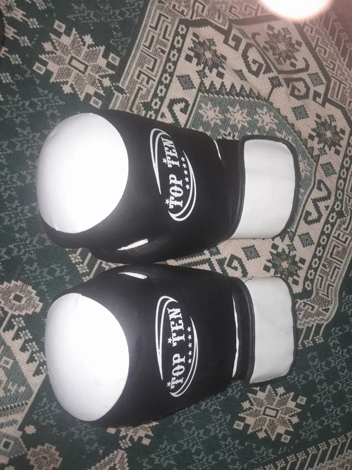 دستکش بکس|تجهیزات ورزشی|شاهین‌شهر, گزبرخوار|دیوار