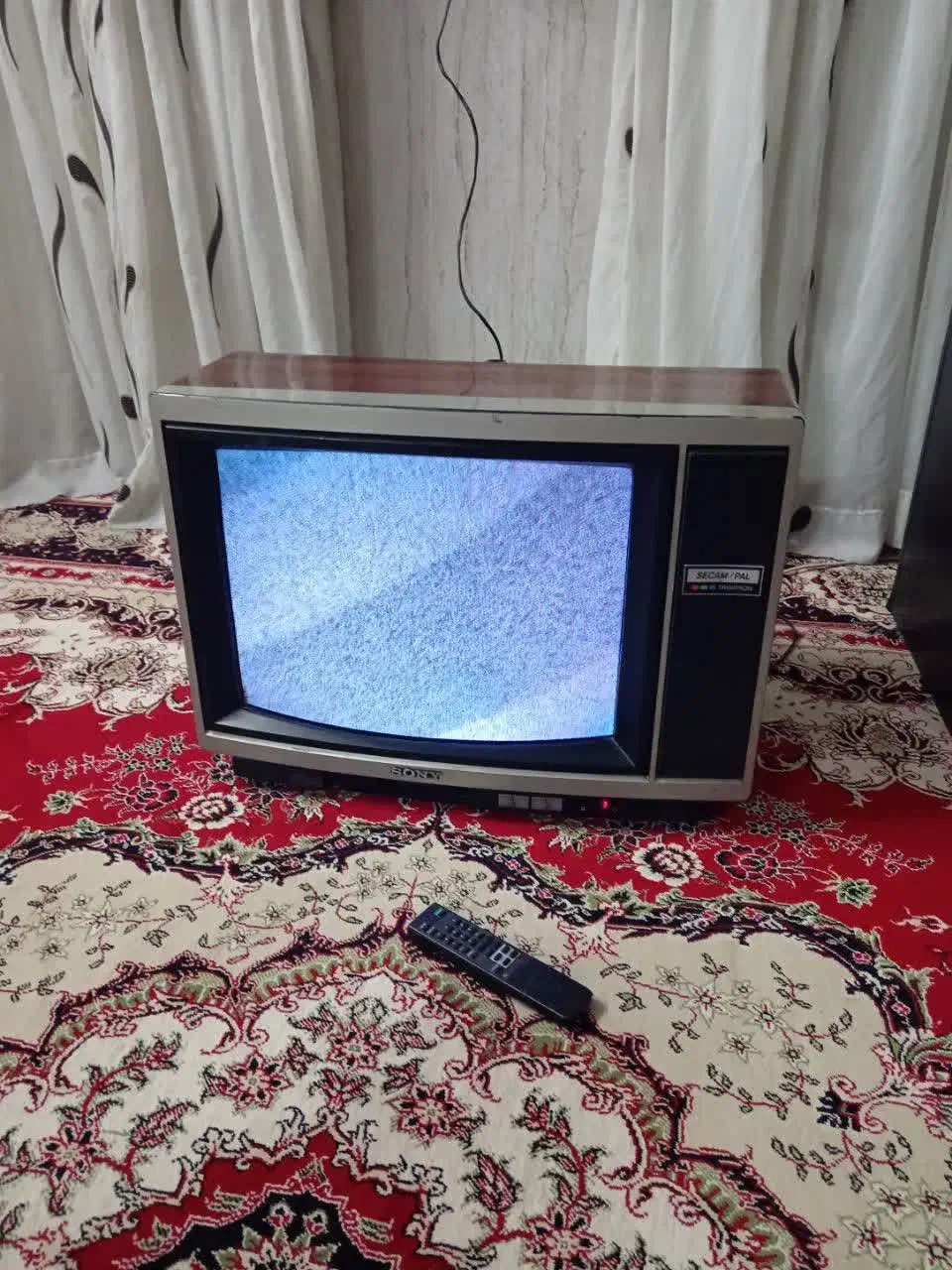 تلویزیون سونی قدیمی|تلویزیون و پروژکتور|یزد, |دیوار