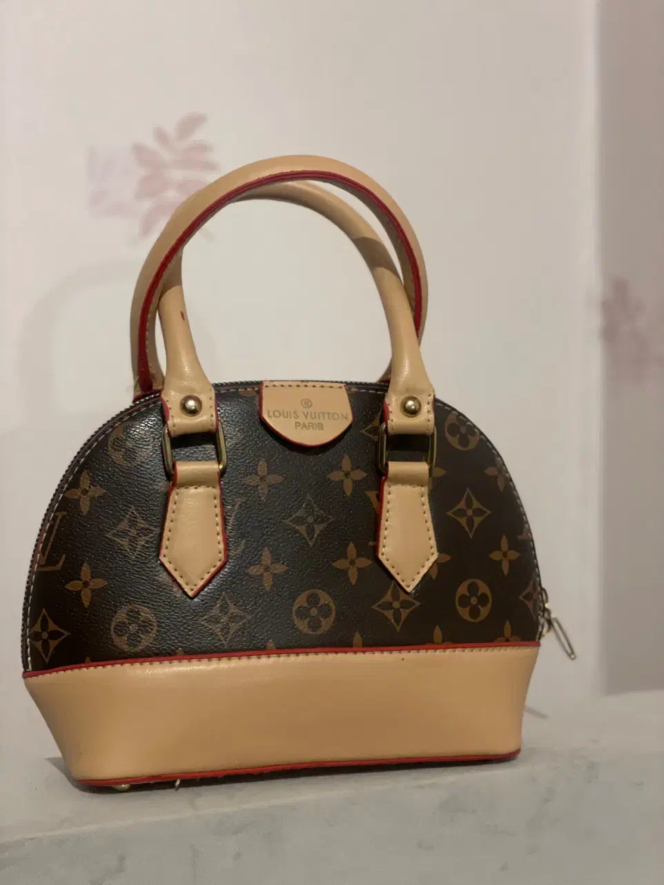 کیف صندوقی لویی ویتون|کیف، کفش، کمربند|شیراز, شهرک سراج‎|دیوار