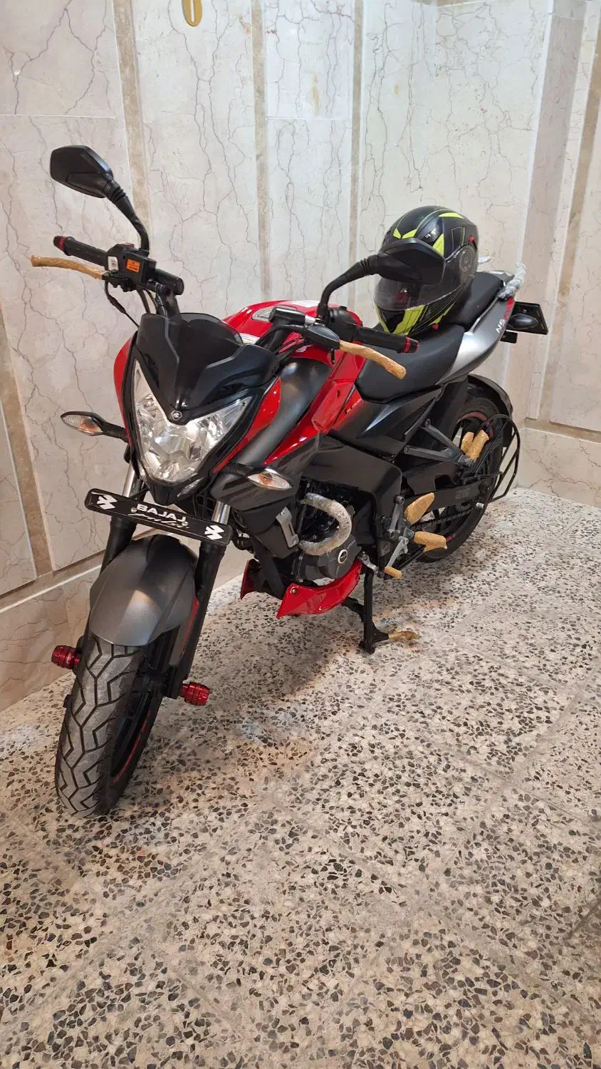 ان اس ۲۰۰ مدل ۱۴۰۱|موتورسیکلت|بروجرد, |دیوار