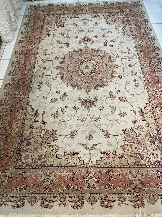 دو عدد فرش ۶ متری باهم ۳/۰۰۰/۰۰۰ ت|فرش|رشت, بازار|دیوار