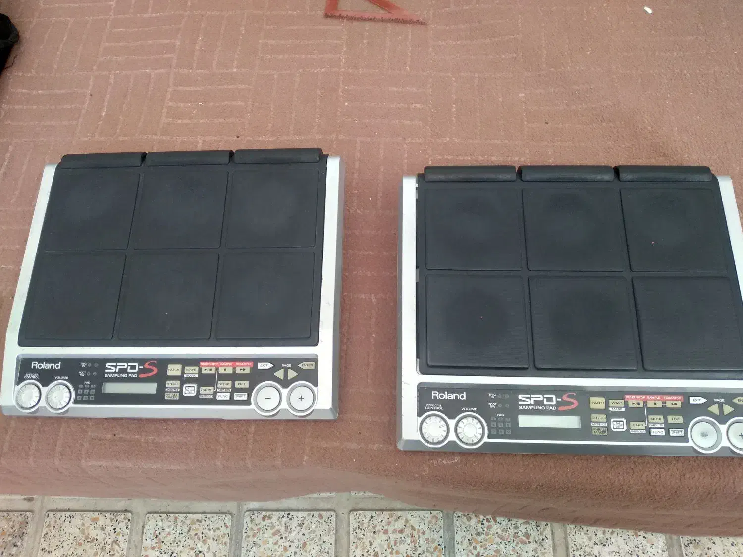 پرکاشن|درام و پرکاشن|محمدشهر, محمدشهر|دیوار