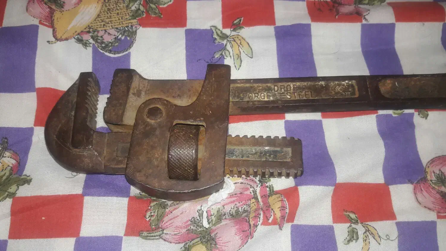 آچار لوله گیر محکم نمره18با|ابزارآلات|اندیشه, اندیشه فاز ۱|دیوار