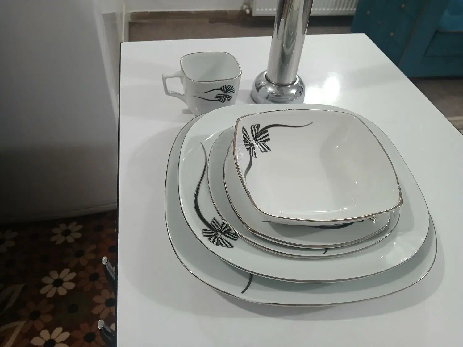 فروش چینی|ظروف سرو و پذیرایی|سقز, |دیوار