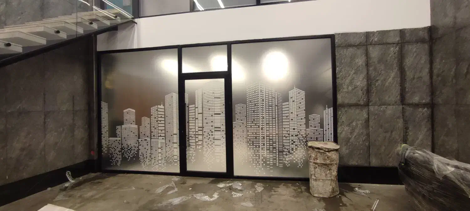 نصب نصاب استیکر مش برچسب ماتکن حرفه ای|خدمات پیشه و مهارت|تهران, علم و صنعت|دیوار