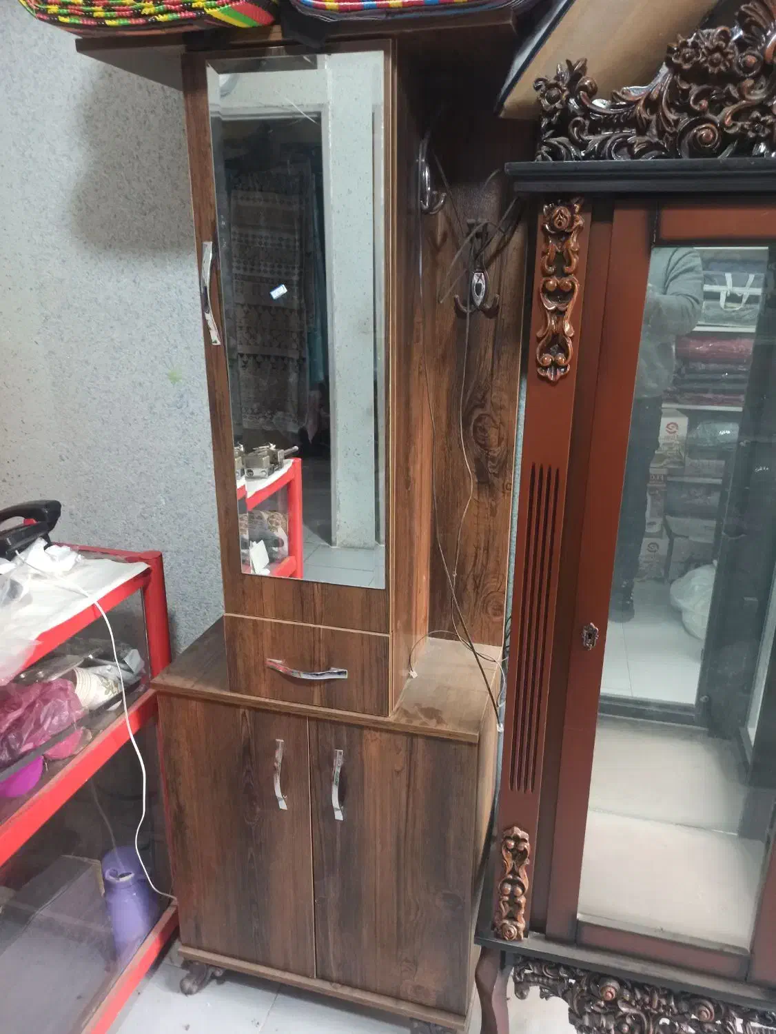 آینه کنسول|بوفه، ویترین، کنسول|هشتگرد, شهرک ریحانه|دیوار