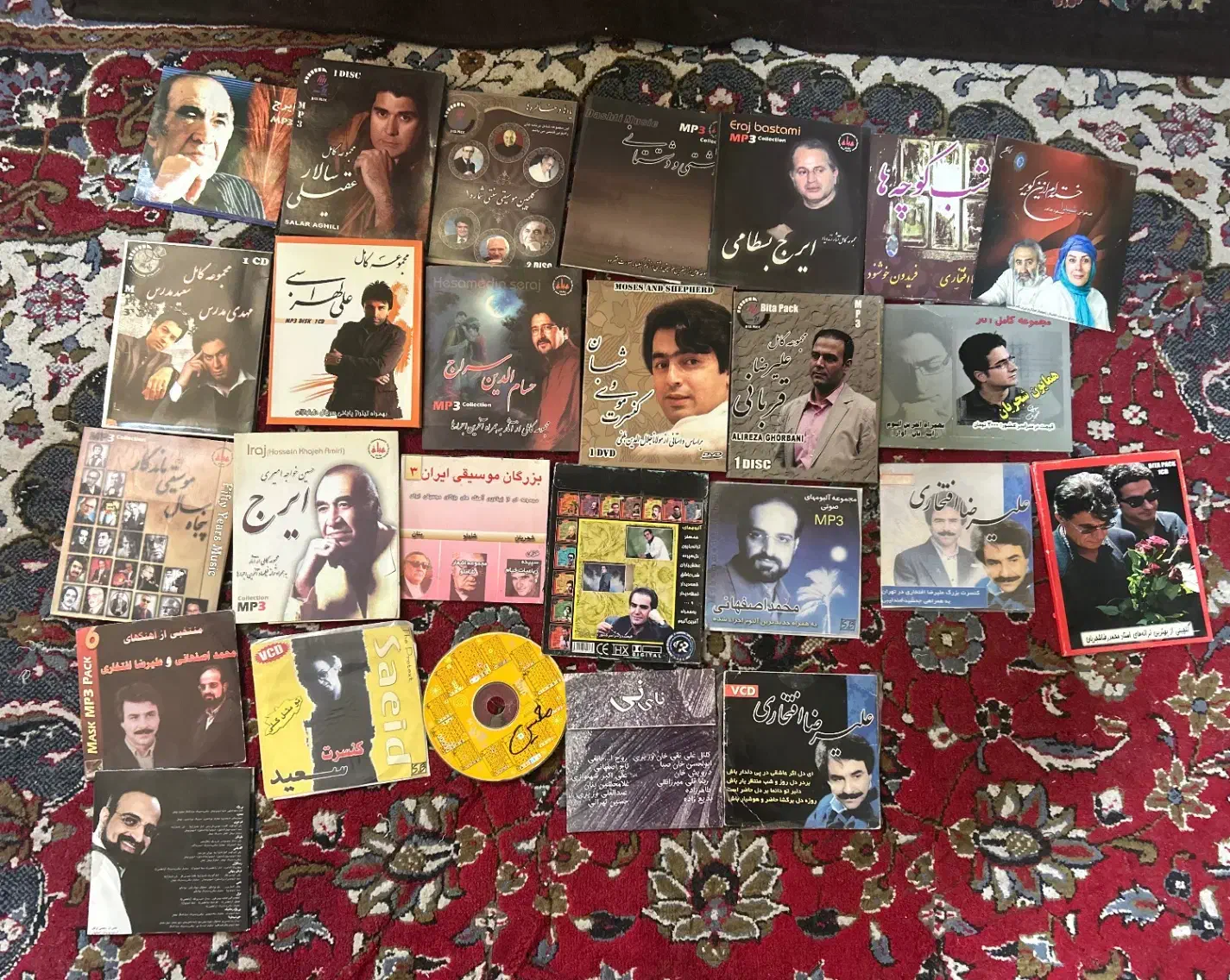 سی دی موسیقی قدیمی پاپ|فیلم و موسیقی|اصفهان, سعادتآباد|دیوار