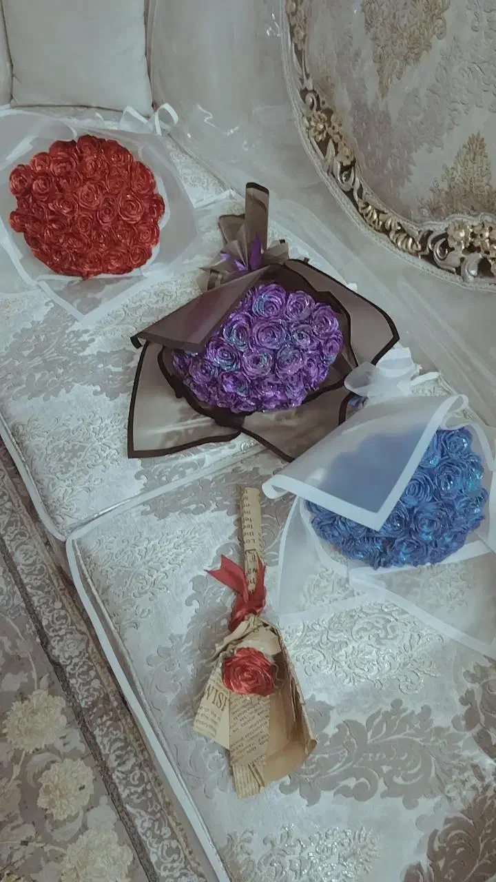 شب چله|گل مصنوعی|قم, نیروگاه|دیوار