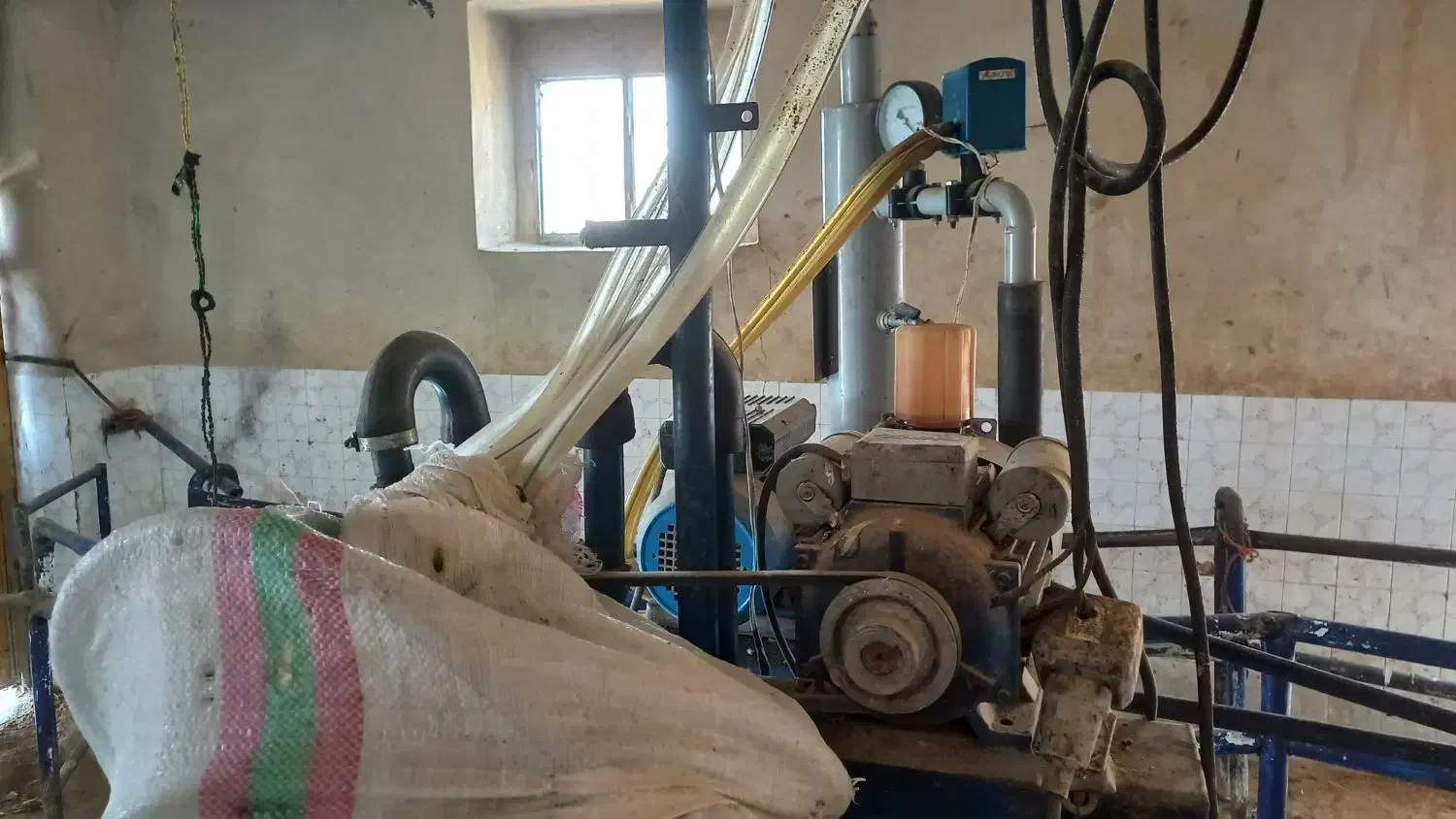 شیردوش صنعتی|ماشین‌آلات صنعتی|چوار, |دیوار