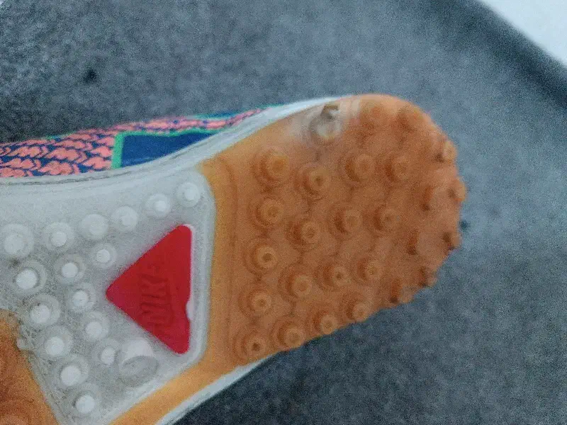 کفش فوتبال چمنی برند نایک|کیف، کفش، کمربند|ماکو, |دیوار