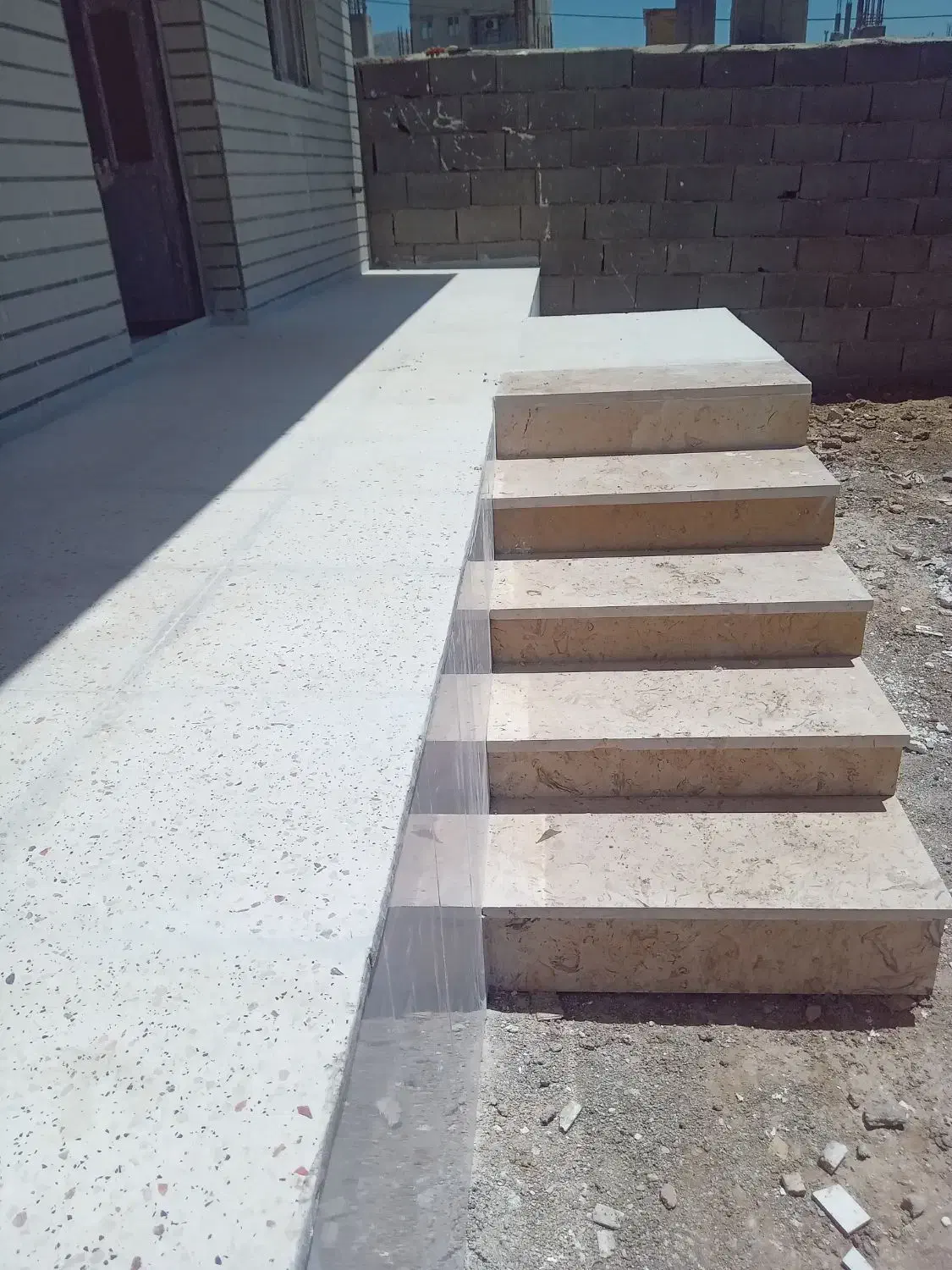 اجرای سنگ کاری کاشی ونما|خدمات پیشه و مهارت|منج, |دیوار