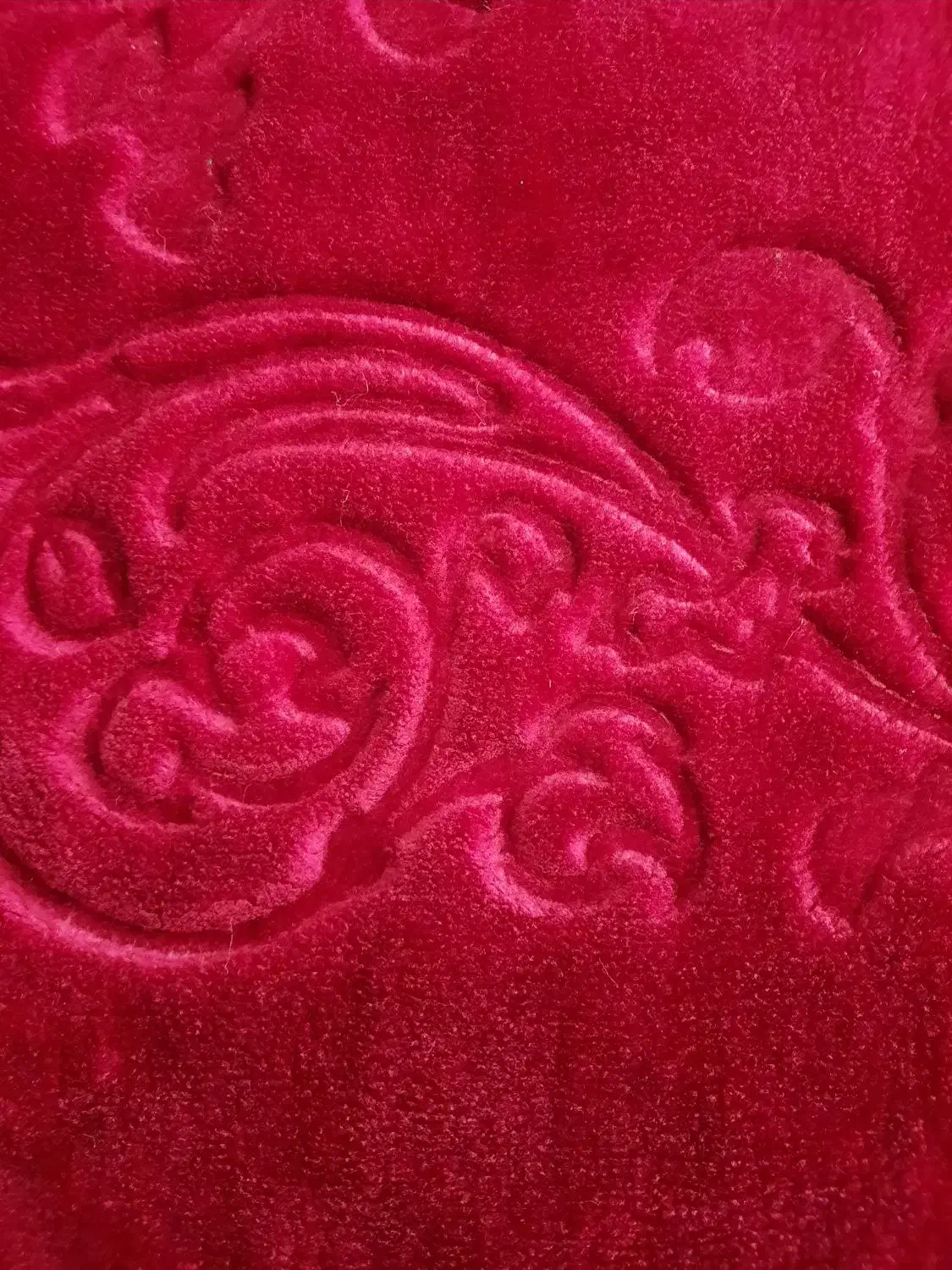 پتو گل برجسته گلبافت دونفره نو|رختخواب، بالش، پتو|کرج, شهرک فهمیده|دیوار