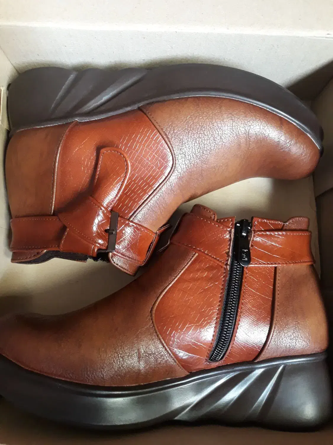نیم بوت قهوه ای چرم طبیعی تبریز نو|کیف، کفش، کمربند|رشت, دیلمان|دیوار