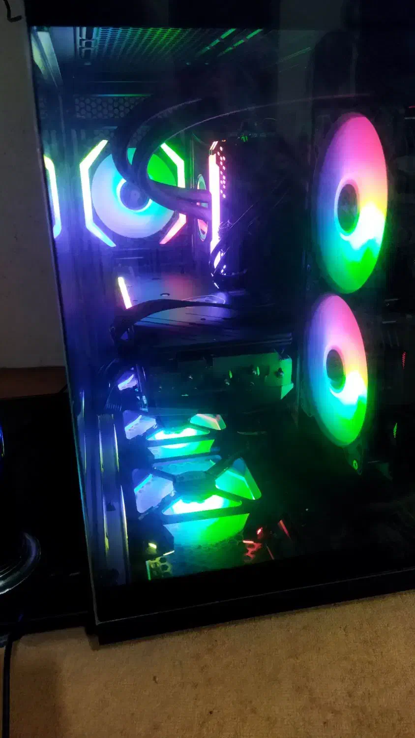 کیس گیمینگ  فوق‌العاده|رایانه رومیزی|سنندج, |دیوار