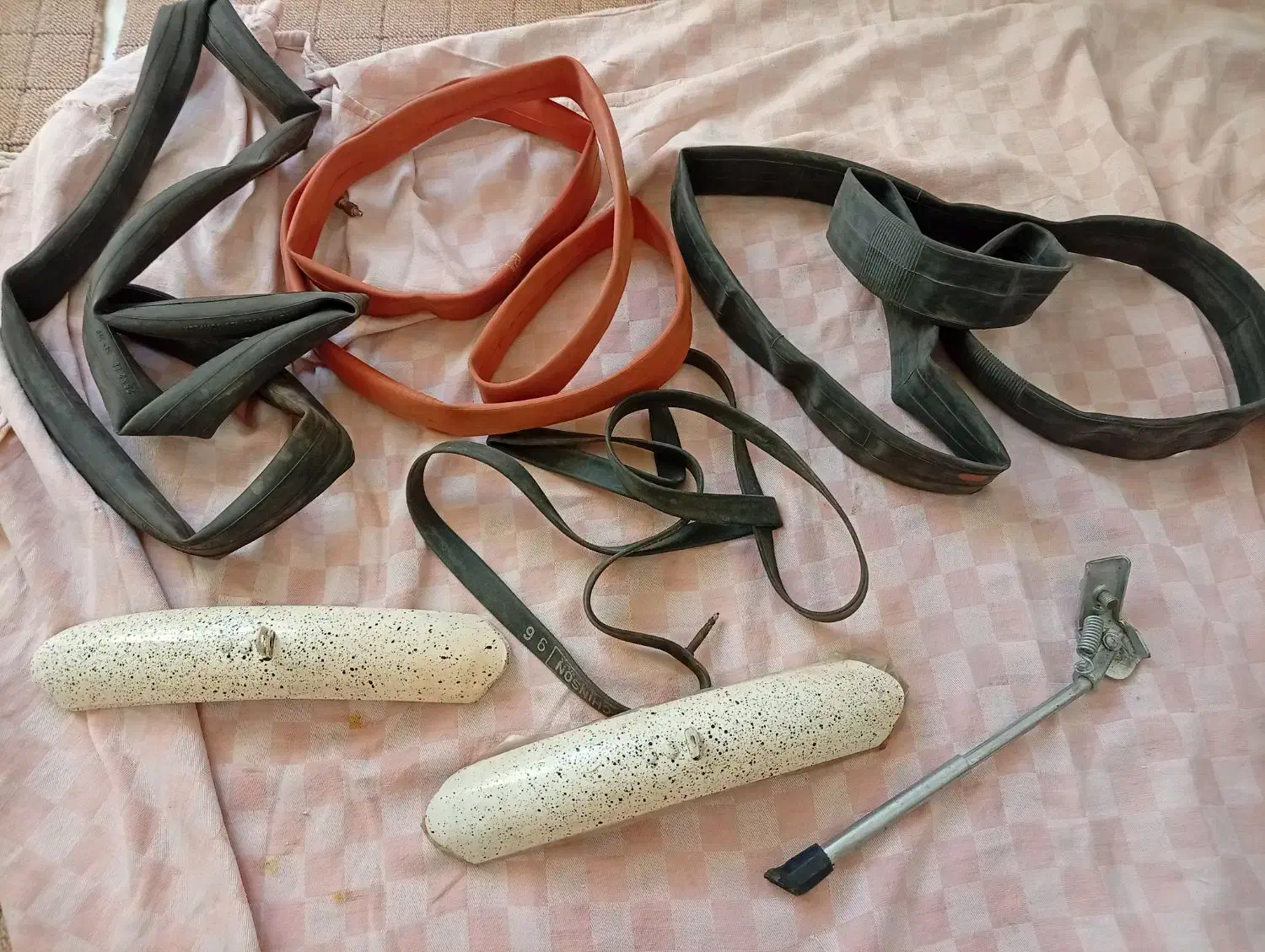 تیوب دوچرخه|دوچرخه، اسکیت، اسکوتر|مشهد, انقلاب|دیوار