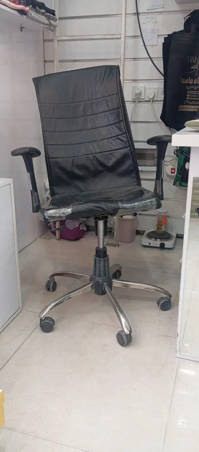 صندلی|صندلی و نیمکت|قشم, |دیوار