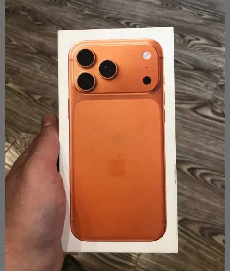 iPhone 17pro max not active 256 gig|موبایل|تهران, نازی‌آباد|دیوار