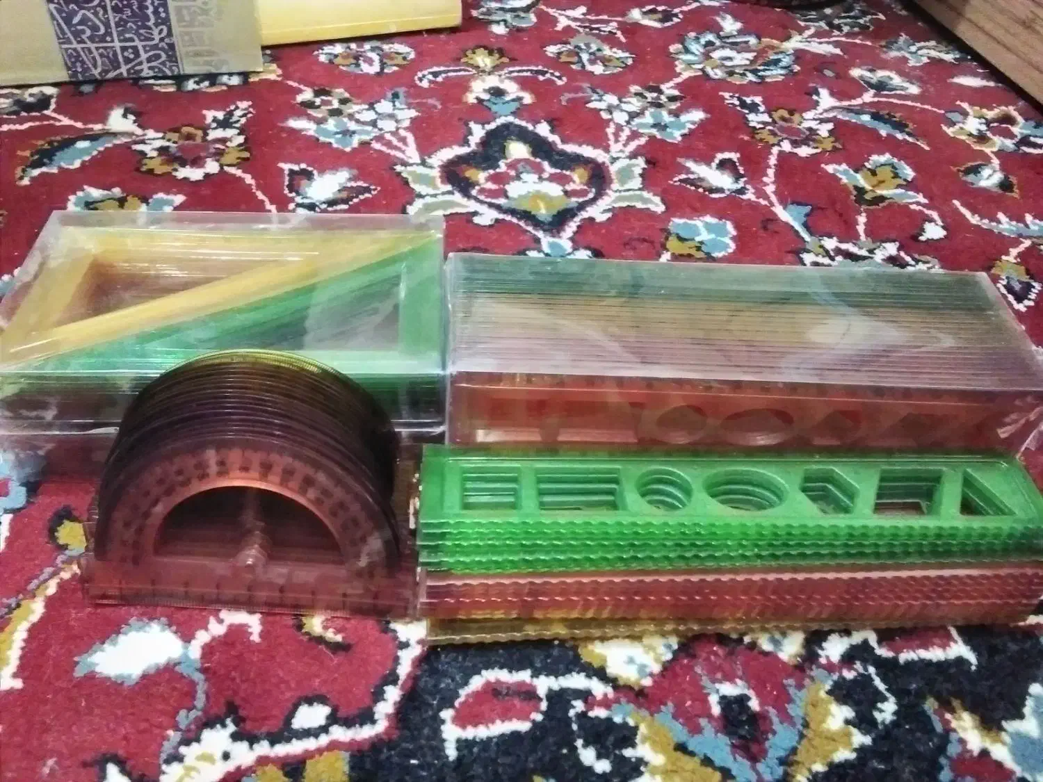 خط کش و گونیا و نقاله ژلهای|لوازم التحریر|گرگان, |دیوار