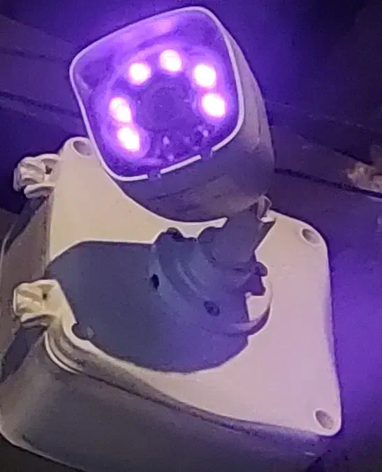 ۷ عدد دوربین بولت +کابل +دسگاه + هارد + مودم|دوربین مداربسته|میبد, |دیوار