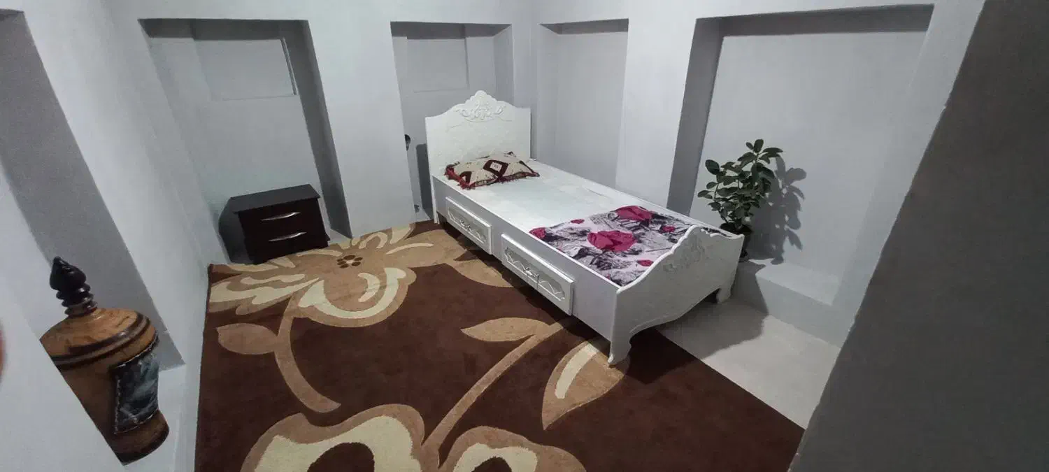 منزل مبله تمیز نزدیک حرم مرکز شهر|اجارهٔ کوتاهمدت آپارتمان و سوئیت|شیراز, شاهچراغ|دیوار