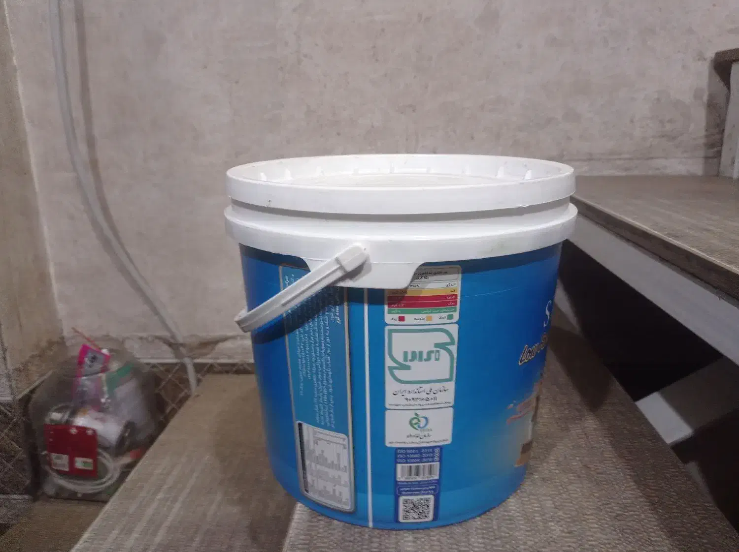 سطل 10درجه یک|ظروف نگهدارنده، پلاستیکی، یک‌بارمصرف|ابهر, |دیوار