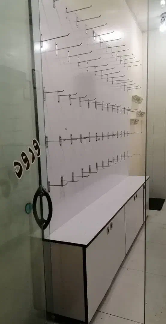 کمد پنج در دکور|بوفه، ویترین، کنسول|بندر انزلی, لیچارگی حسن رود|دیوار