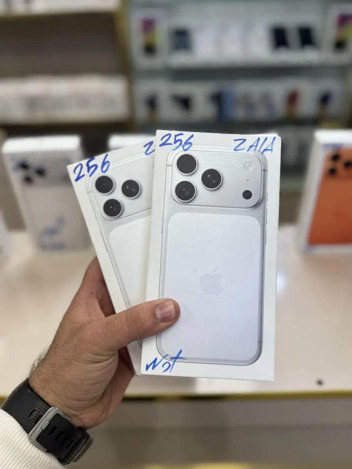 اپل iphone 17 pro  با حافظه ۲۵۶ نات اکتیو|موبایل|تهران, آشتیانی|دیوار