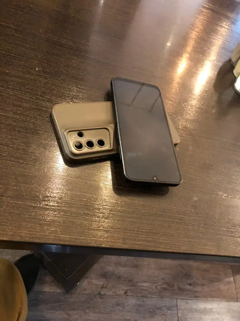 سامسونگ  A26  5G ویتنام|موبایل|تهران, درختی|دیوار