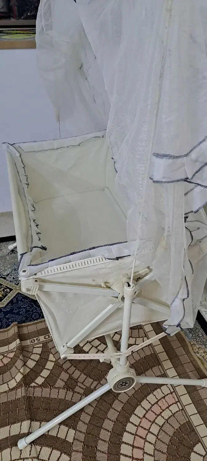 گهواره|تخت و صندلی بچه|قم, علی آباد سعدگان|دیوار