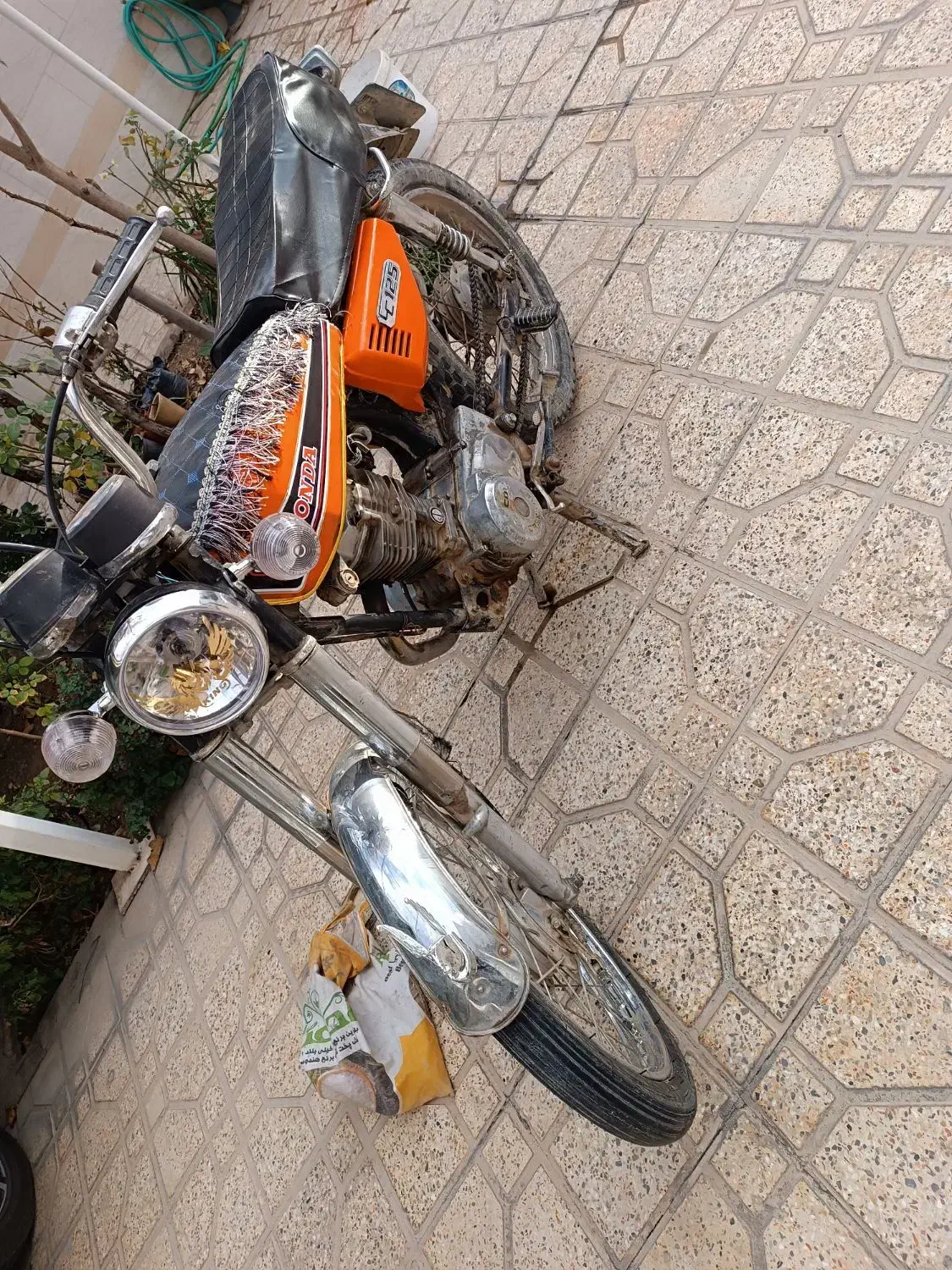 125 مزایده پلاک قدیم|موتورسیکلت|نجفآباد, ویلاشهر|دیوار