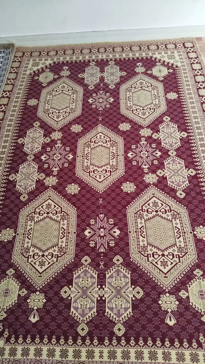 روفرشی|روفرشی|قم, سید معصوم|دیوار