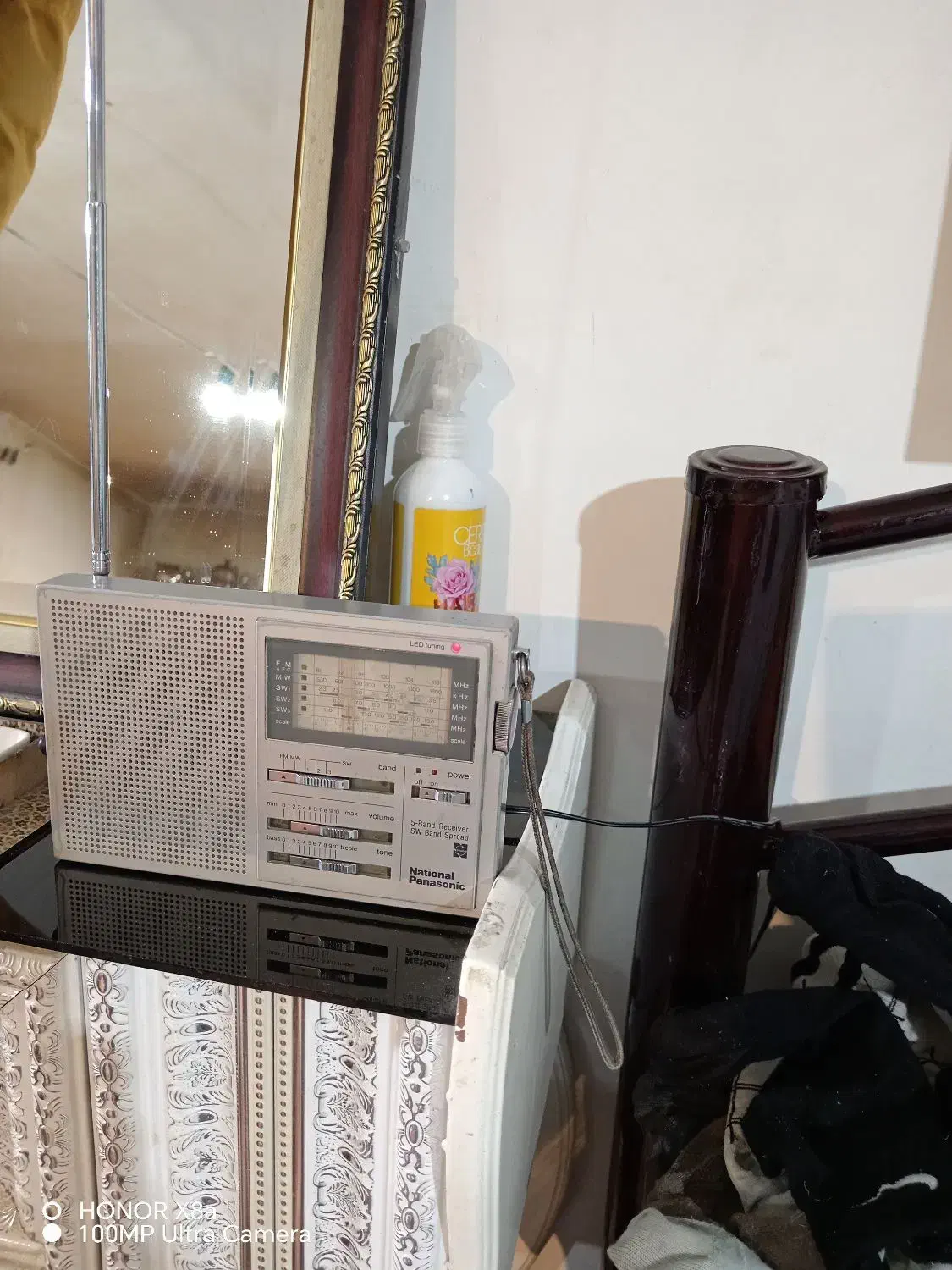 رادیو ناسیونال پاناسونیک قدیمی وبا کفیت|کلکسیون اشیاء عتیقه|قروه, |دیوار