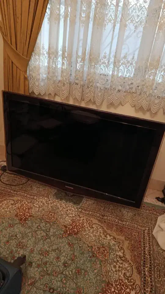 LED سامسونگ ۴۶ اینچ|تلویزیون و پروژکتور|شیراز, دانشگاه شیراز|دیوار