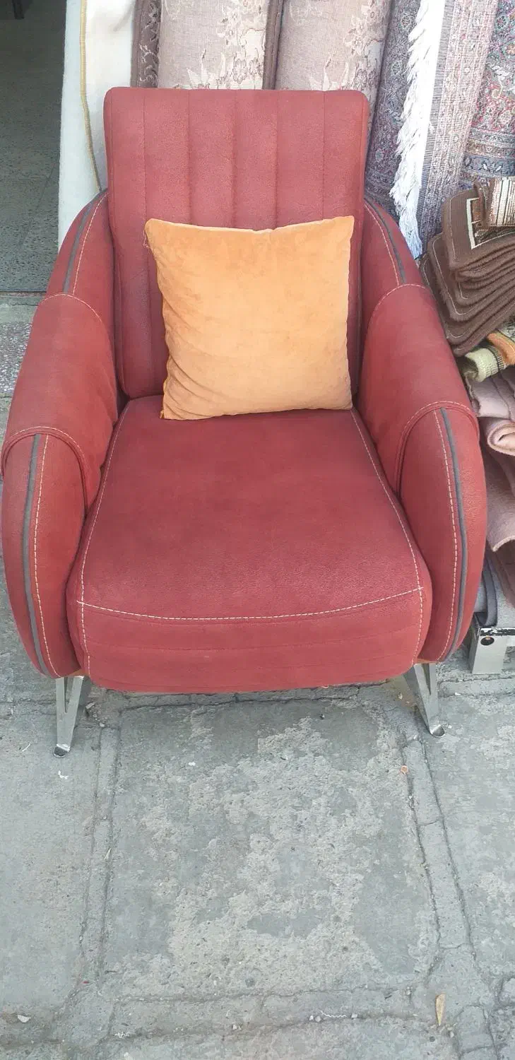 مبل۵نفره تخت وخواب شو|مبلمان خانگی و میز عسلی|مریوان, |دیوار