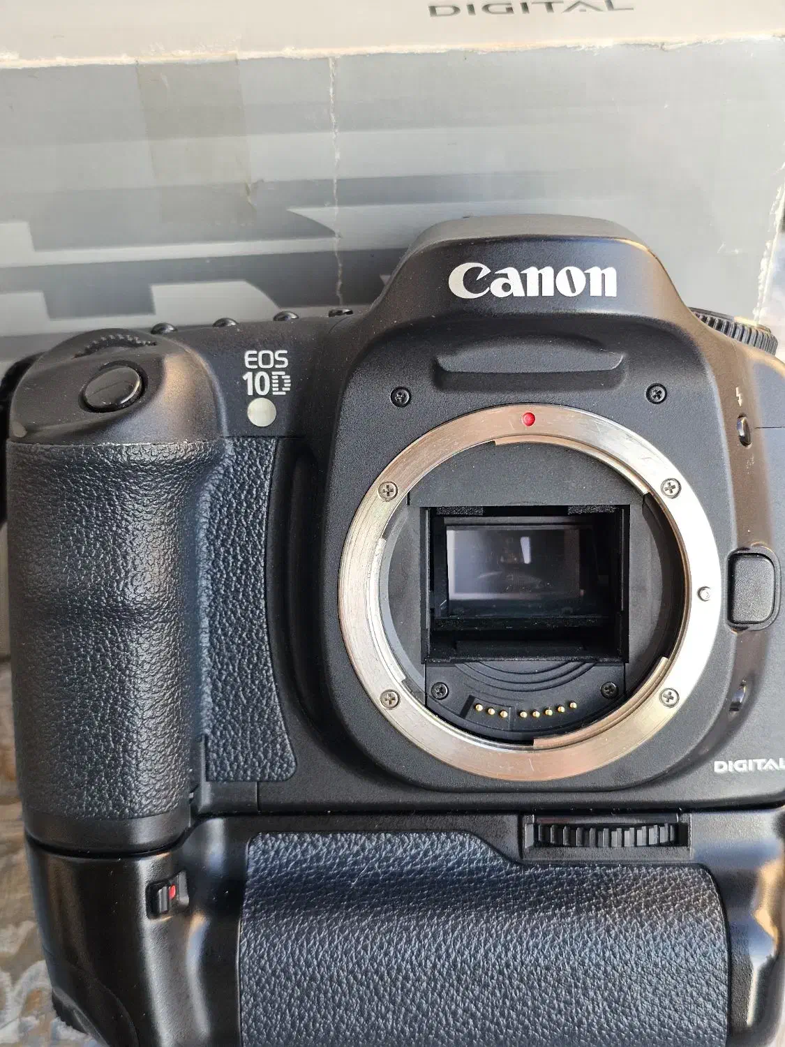 دوربین Canon 10D کلکسیونی/کمیاب|دوربین عکاسی و فیلم‌برداری|تهران, یوسف‌آباد|دیوار