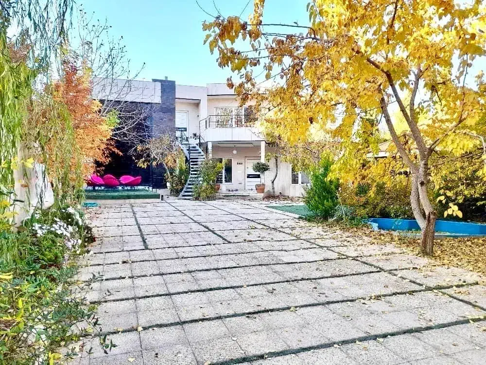 باغ آب گرم سرچشمه گویم|اجارهٔ کوتاه‌مدت ویلا و باغ|شیراز, گویم|دیوار