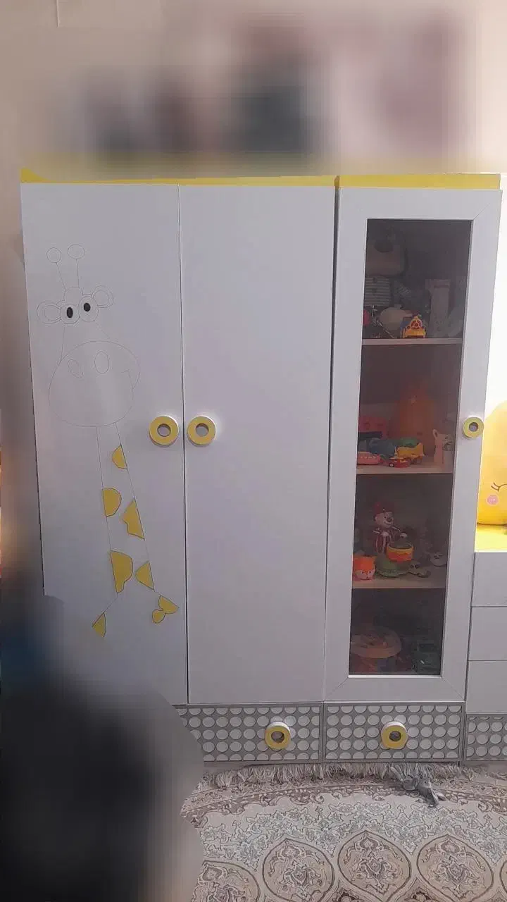 سرویس خواب کودک به همراه تشک و رو تختی اسپورت|تخت و صندلی بچه|شیراز, شهرک گلستان شمالی|دیوار