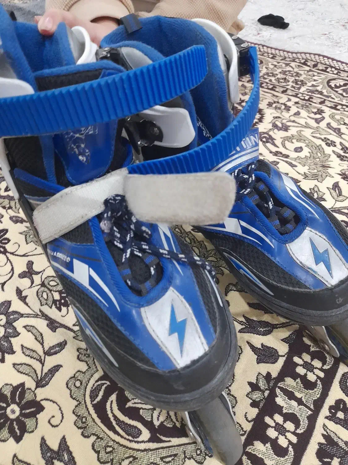 کفش اسکیت درحدنو|کفش و لباس بچه|سقز, |دیوار